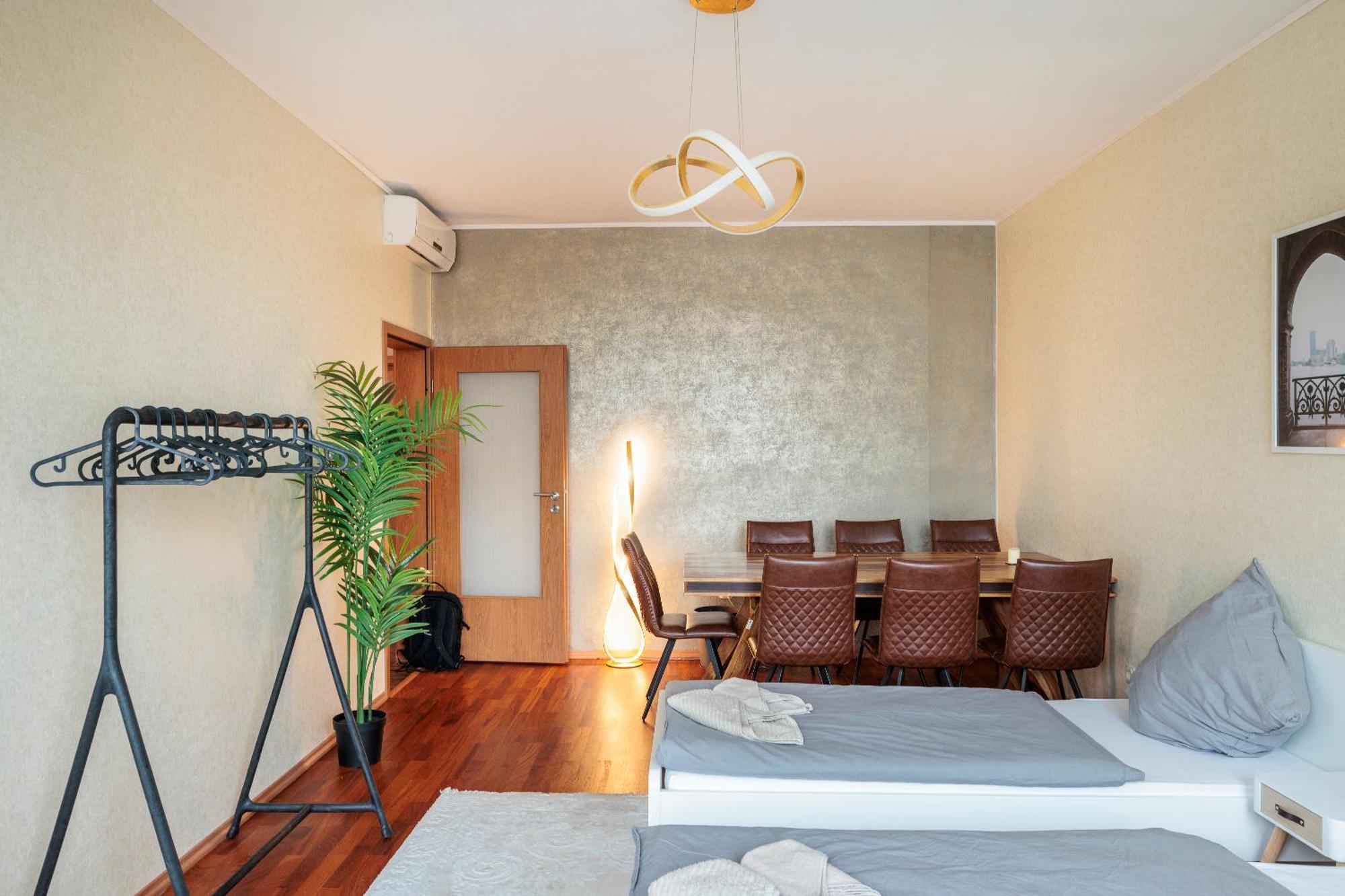 86qm - 3 - - Rhm * Hannover
